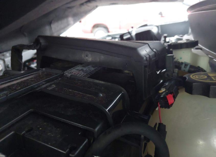 Photo 10 of 2020 Chevrolet Equinox FWD LT 1.5L TURBO (VIN 3GNAXKEV2LS708237)