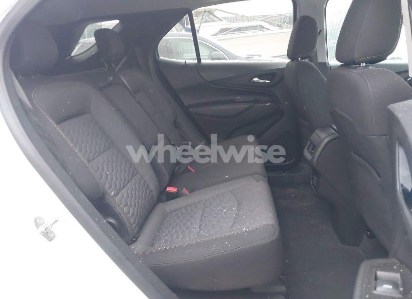 Photo 8 of 2020 Chevrolet Equinox FWD LT 1.5L TURBO (VIN 3GNAXKEV2LS710568)