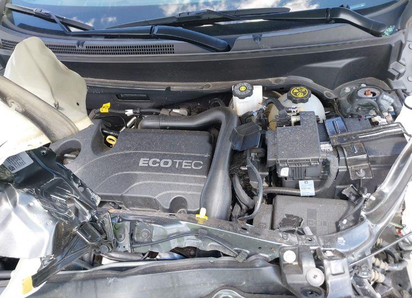 Photo 10 of 2021 Chevrolet Equinox FWD LT (VIN 3GNAXKEV2ML363285)