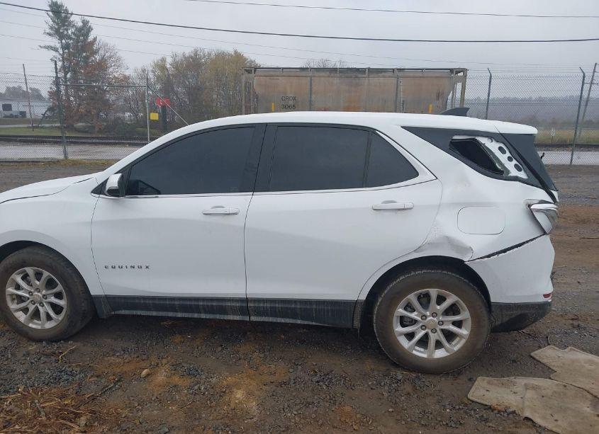 Photo 14 of 2021 Chevrolet Equinox FWD LT (VIN 3GNAXKEV2MS108898)