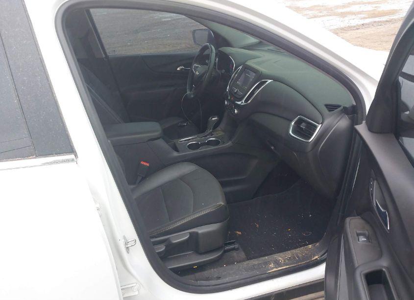 Photo 5 of 2021 Chevrolet Equinox FWD LT (VIN 3GNAXKEV2MS108898)