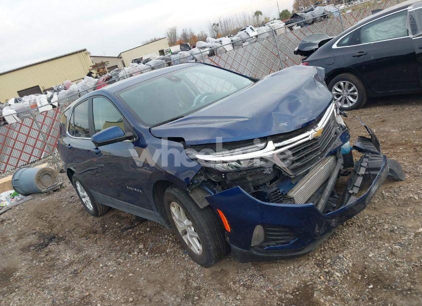 2022 Chevrolet Equinox FWD LT (VIN 3GNAXKEV2NL245156) main photo
