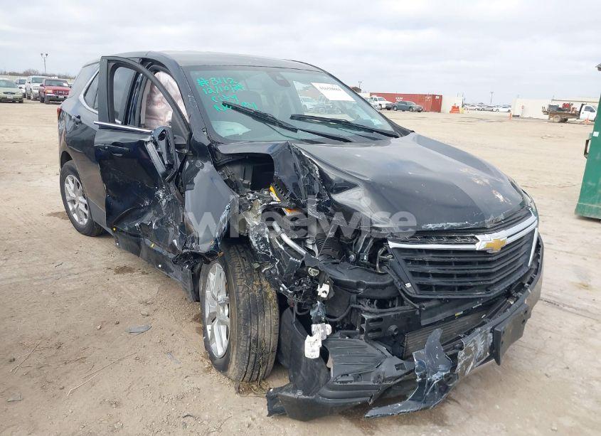 2022 Chevrolet Equinox FWD LT (VIN 3GNAXKEV2NL266430) main photo