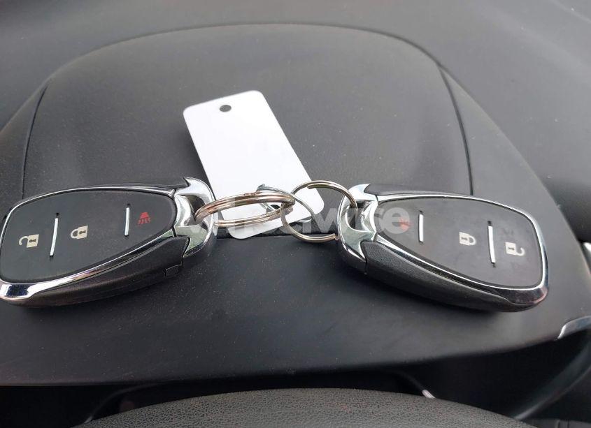 Photo 11 of 2022 Chevrolet Equinox FWD LT (VIN 3GNAXKEV2NL266430)