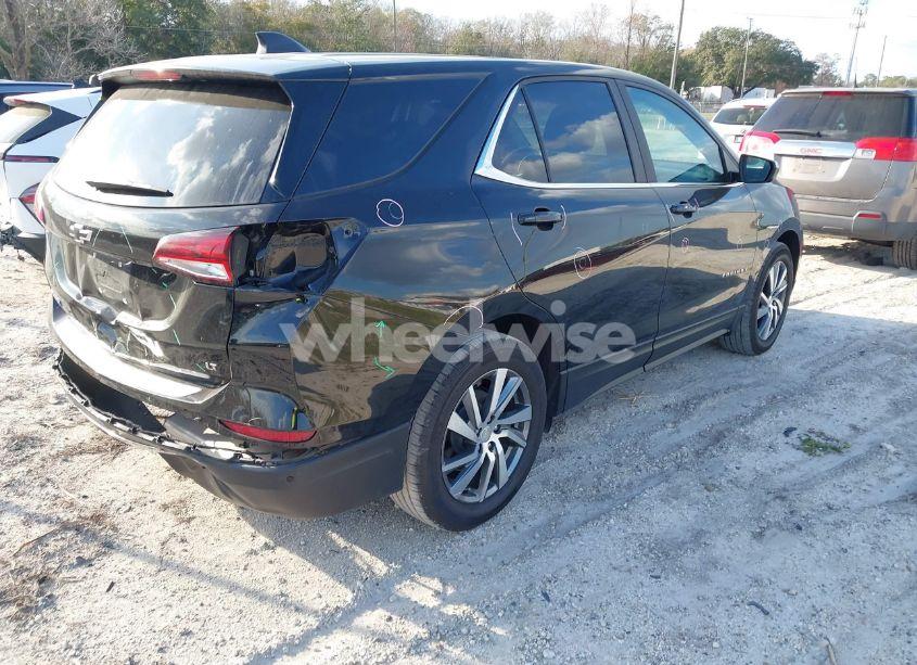 Photo 4 of 2022 Chevrolet Equinox FWD LT (VIN 3GNAXKEV2NL294812)