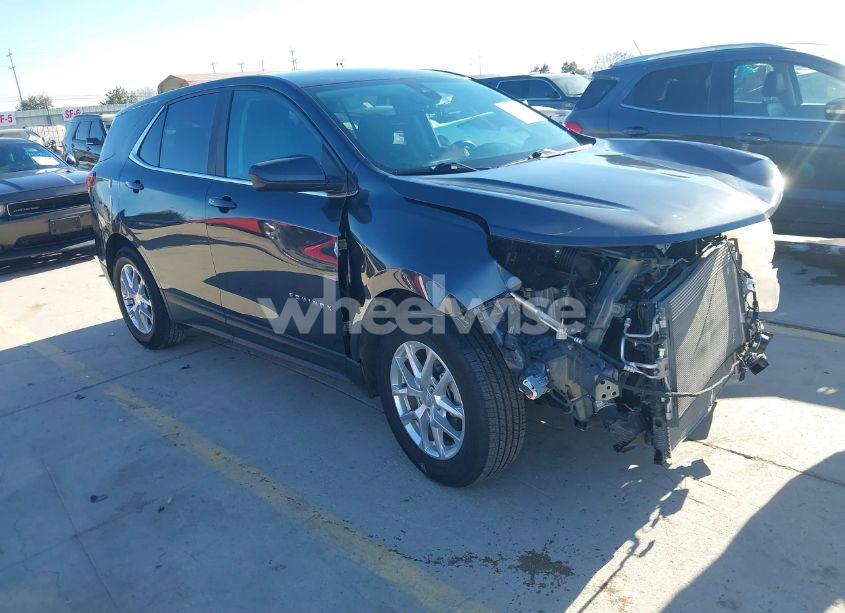 2022 Chevrolet Equinox FWD LT (VIN 3GNAXKEV2NS239475) main photo