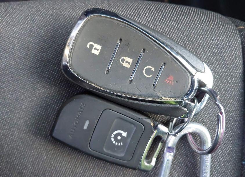 Photo 11 of 2019 Chevrolet Equinox LT (VIN 3GNAXKEV3KL272670)