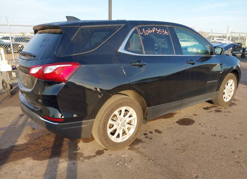 Photo 4 of 2019 Chevrolet Equinox LT (VIN 3GNAXKEV3KL272670)