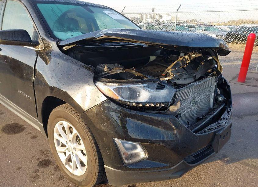 Photo 6 of 2019 Chevrolet Equinox LT (VIN 3GNAXKEV3KL272670)