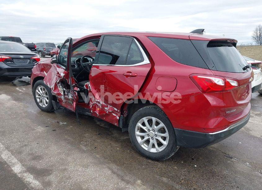 Photo 3 of 2019 Chevrolet Equinox LT (VIN 3GNAXKEV3KS503380)