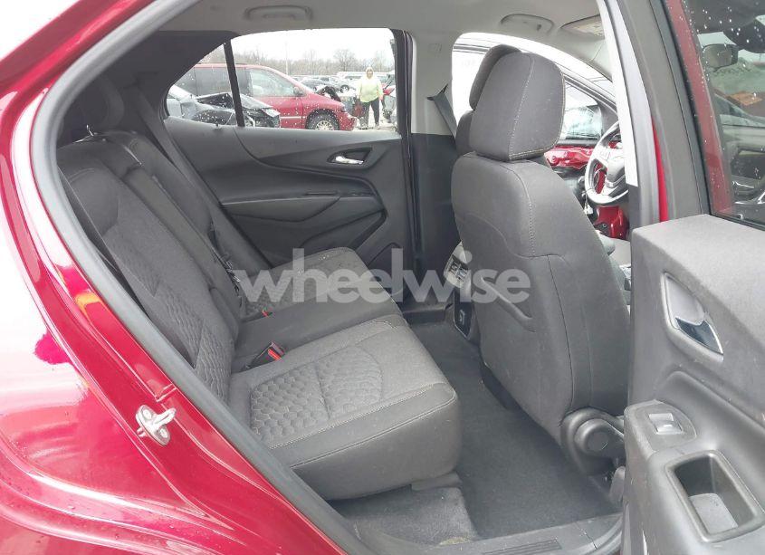 Photo 8 of 2019 Chevrolet Equinox LT (VIN 3GNAXKEV3KS503380)