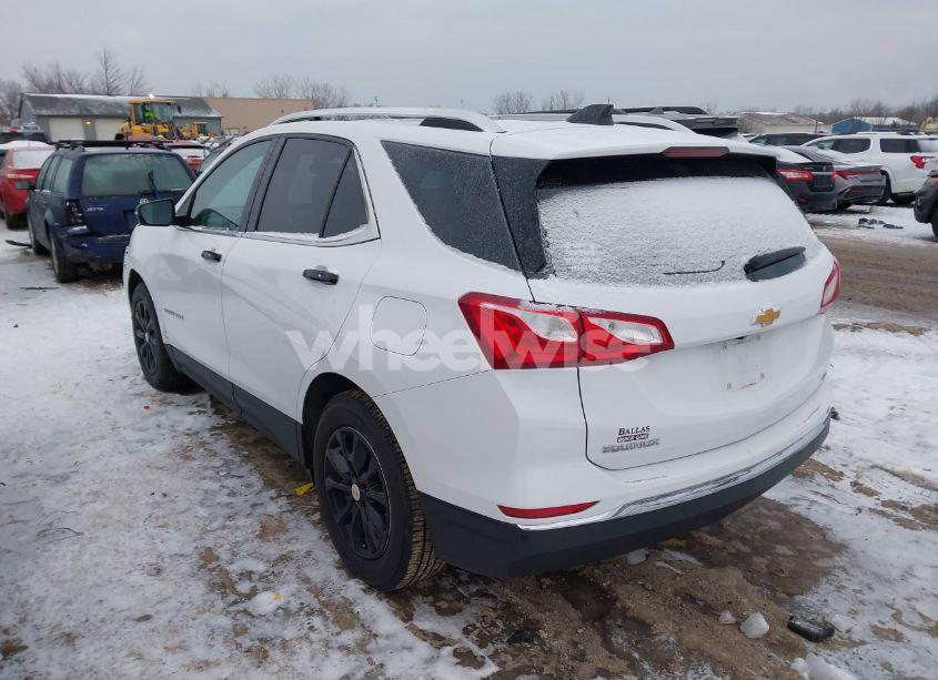 Photo 3 of 2019 Chevrolet Equinox LT (VIN 3GNAXKEV3KS520342)
