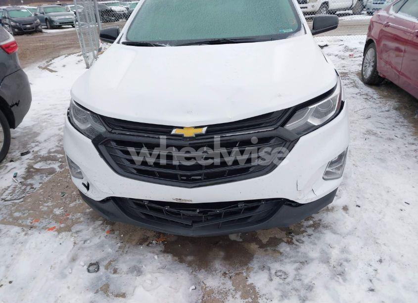 Photo 6 of 2019 Chevrolet Equinox LT (VIN 3GNAXKEV3KS520342)