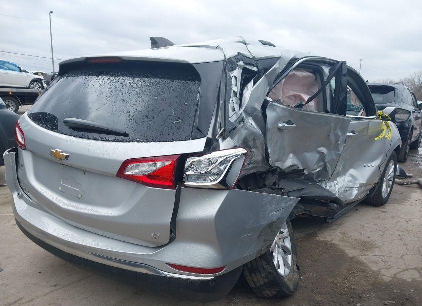Photo 4 of 2019 Chevrolet Equinox LT (VIN 3GNAXKEV3KS551090)