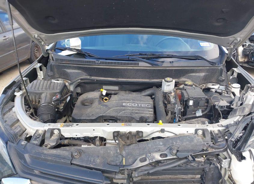 Photo 10 of 2019 Chevrolet Equinox LT (VIN 3GNAXKEV3KS630422)