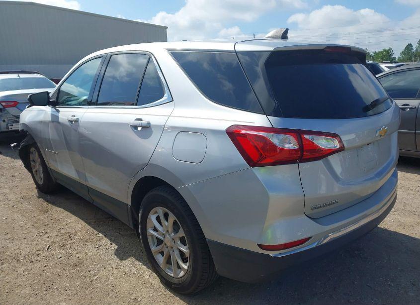 Photo 3 of 2019 Chevrolet Equinox LT (VIN 3GNAXKEV3KS630422)
