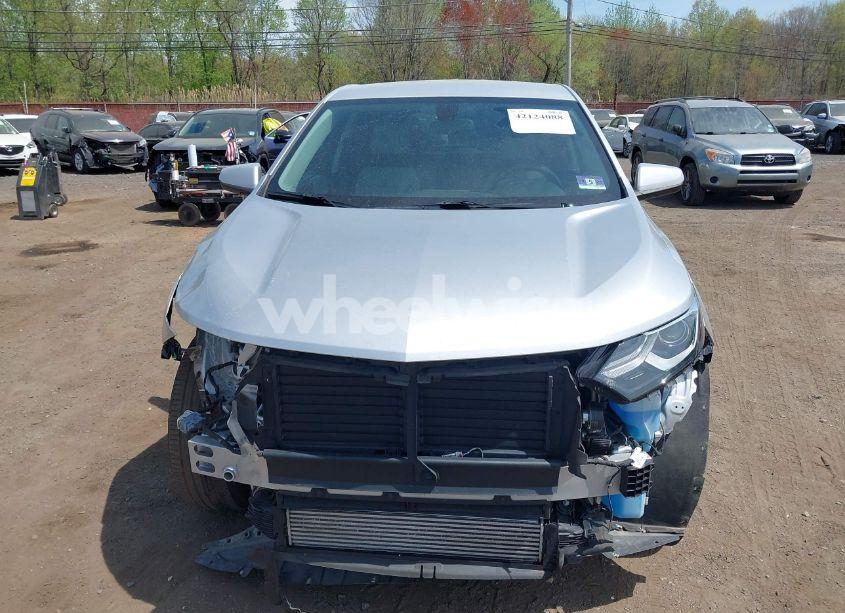 Photo 12 of 2019 Chevrolet Equinox LT (VIN 3GNAXKEV3KS647429)
