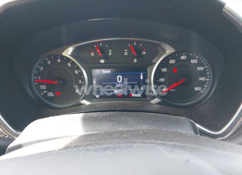 Photo 7 of 2019 Chevrolet Equinox LT (VIN 3GNAXKEV3KS647429)