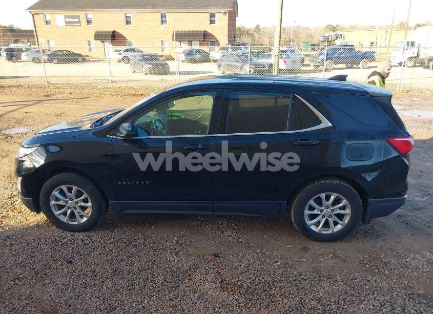 Photo 14 of 2020 Chevrolet Equinox FWD LT 1.5L TURBO (VIN 3GNAXKEV3LL211210)