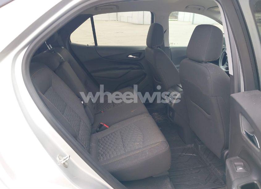 Photo 8 of 2020 Chevrolet Equinox FWD LT 1.5L TURBO (VIN 3GNAXKEV3LS509908)