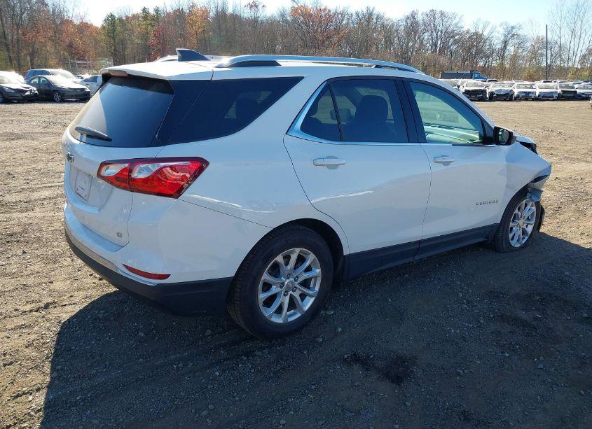 Photo 4 of 2020 Chevrolet Equinox FWD LT 1.5L TURBO (VIN 3GNAXKEV3LS527924)