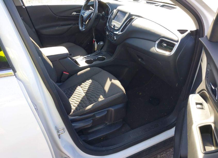 Photo 5 of 2020 Chevrolet Equinox FWD LT 1.5L TURBO (VIN 3GNAXKEV3LS527924)