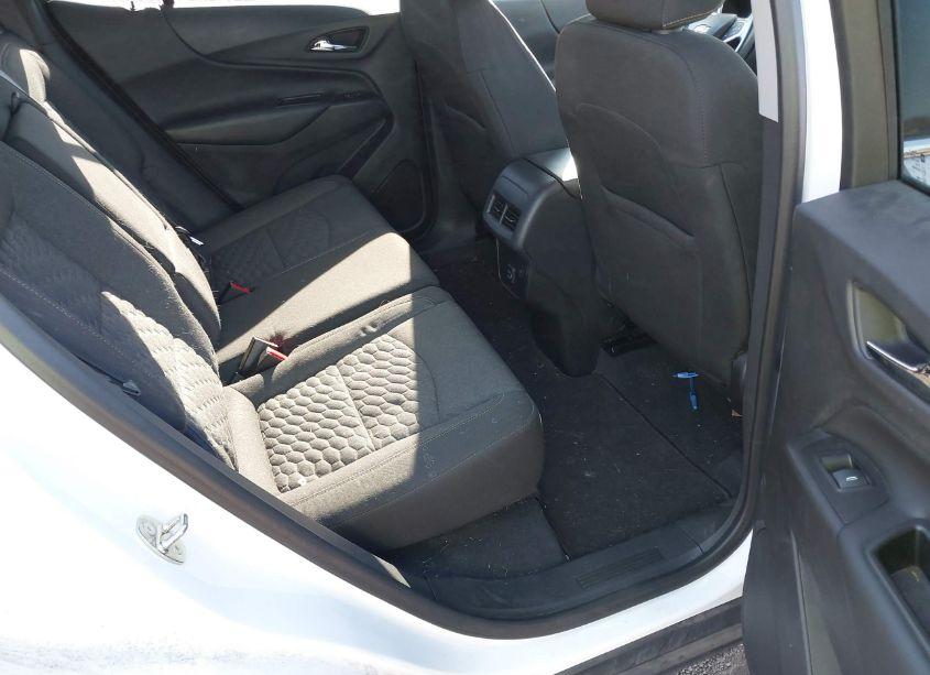 Photo 8 of 2020 Chevrolet Equinox FWD LT 1.5L TURBO (VIN 3GNAXKEV3LS527924)