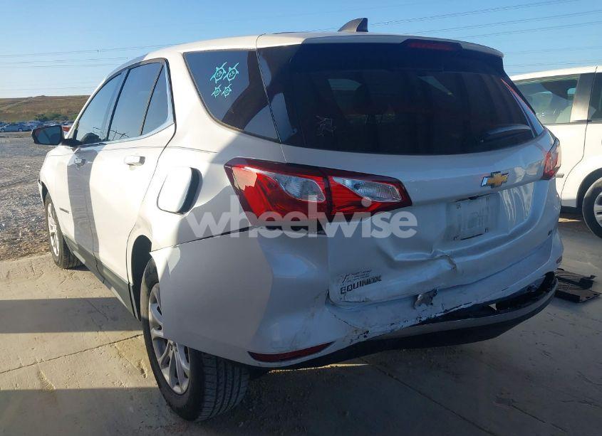 Photo 3 of 2020 Chevrolet Equinox FWD LT 1.5L TURBO (VIN 3GNAXKEV3LS675846)