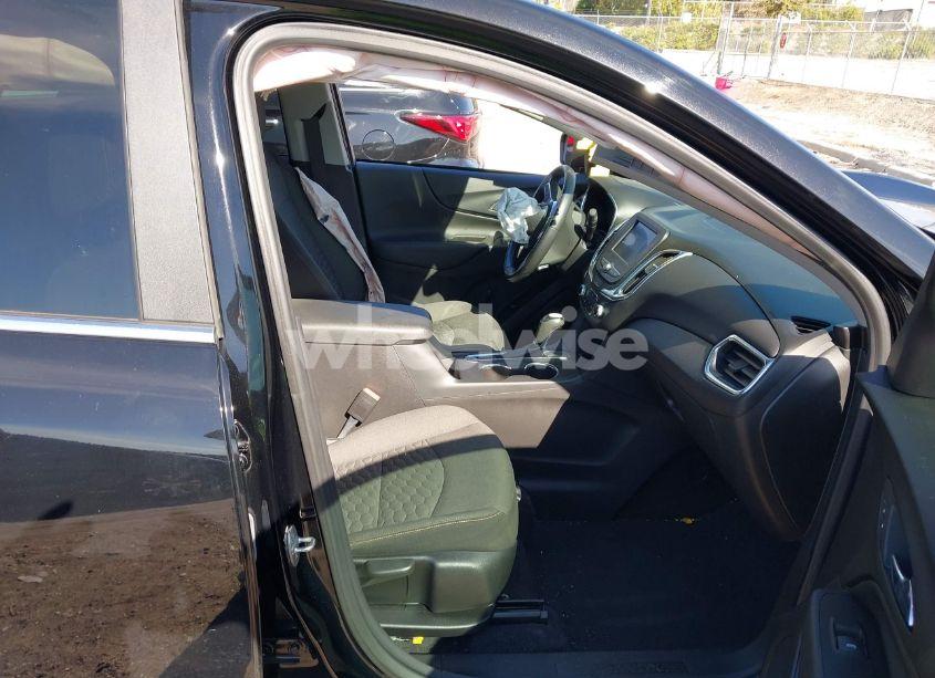 Photo 5 of 2021 Chevrolet Equinox FWD LT (VIN 3GNAXKEV3ML311566)