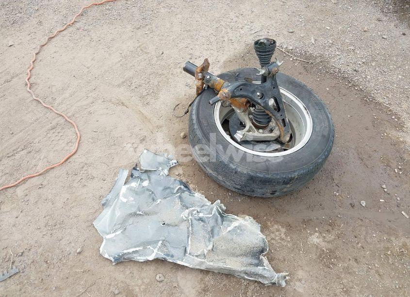 Photo 12 of 2021 Chevrolet Equinox FWD LT (VIN 3GNAXKEV3ML354269)