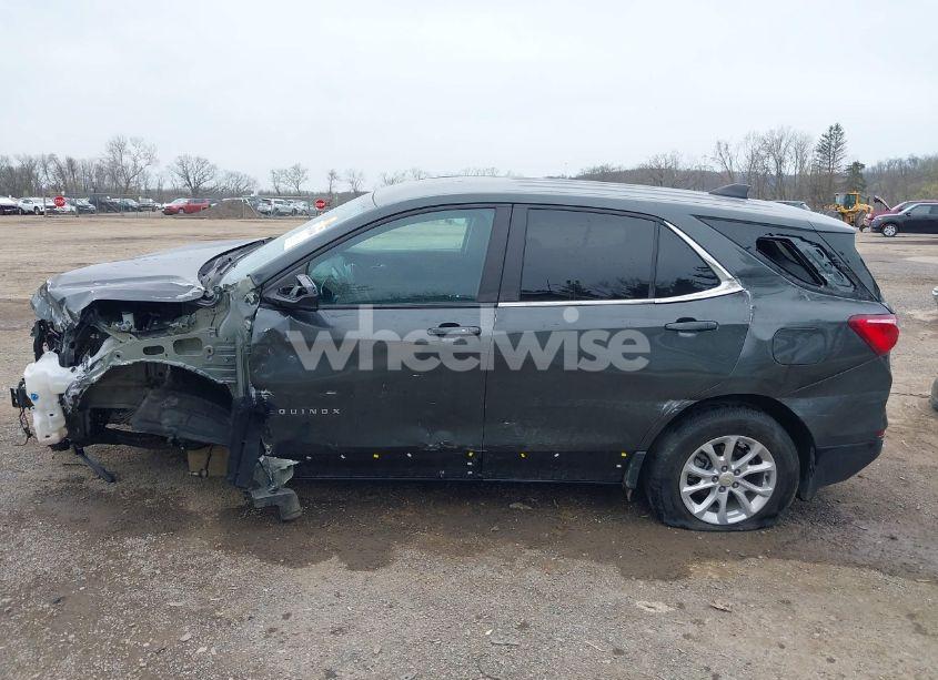 Photo 15 of 2021 Chevrolet Equinox FWD LT (VIN 3GNAXKEV3ML354269)