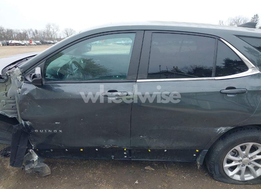 Photo 20 of 2021 Chevrolet Equinox FWD LT (VIN 3GNAXKEV3ML354269)