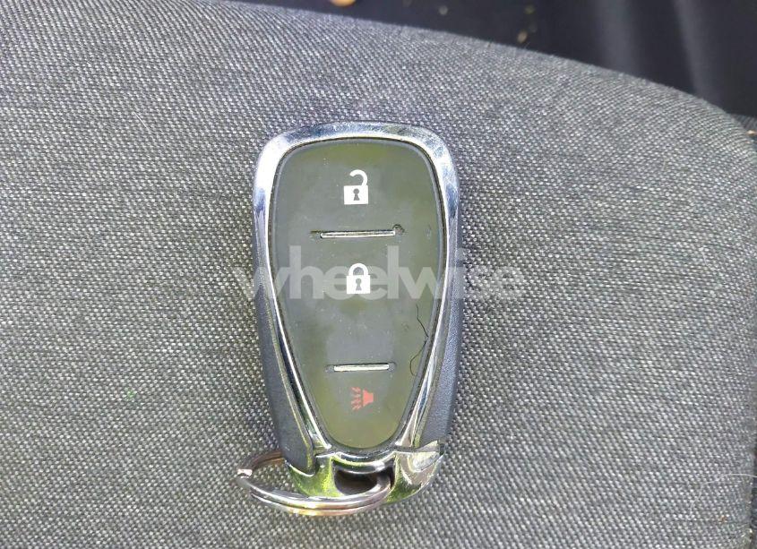 Photo 11 of 2022 Chevrolet Equinox FWD LT (VIN 3GNAXKEV3NL136818)