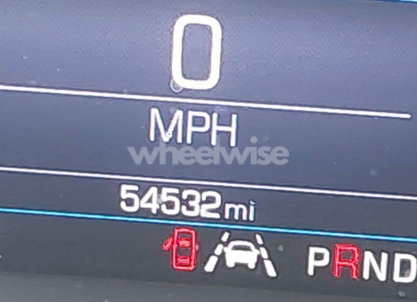 Photo 15 of 2022 Chevrolet Equinox FWD LT (VIN 3GNAXKEV3NL136818)