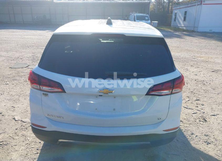 Photo 16 of 2022 Chevrolet Equinox FWD LT (VIN 3GNAXKEV3NL136818)