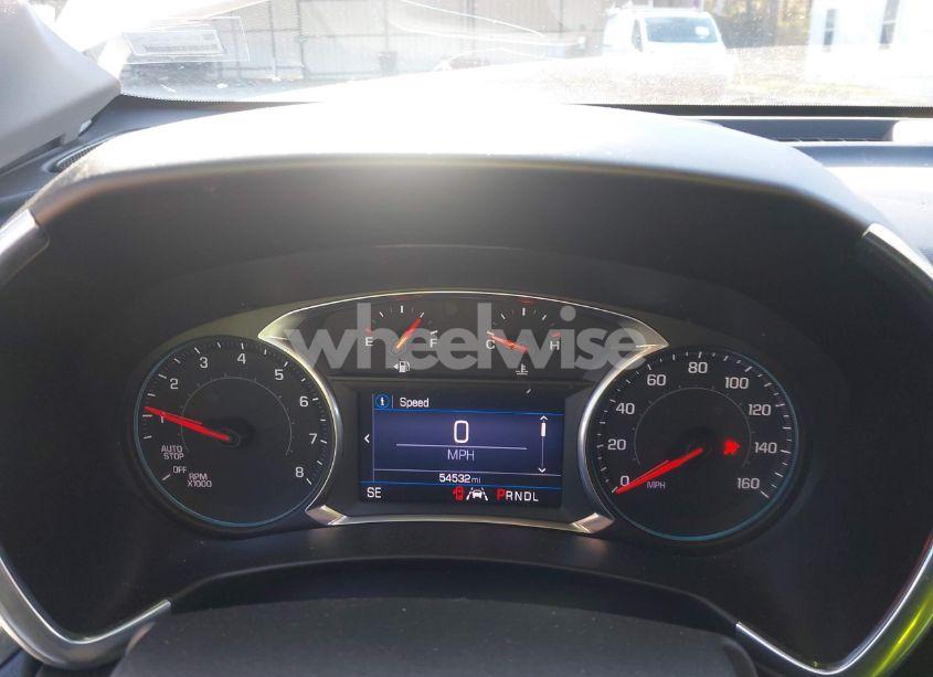Photo 7 of 2022 Chevrolet Equinox FWD LT (VIN 3GNAXKEV3NL136818)