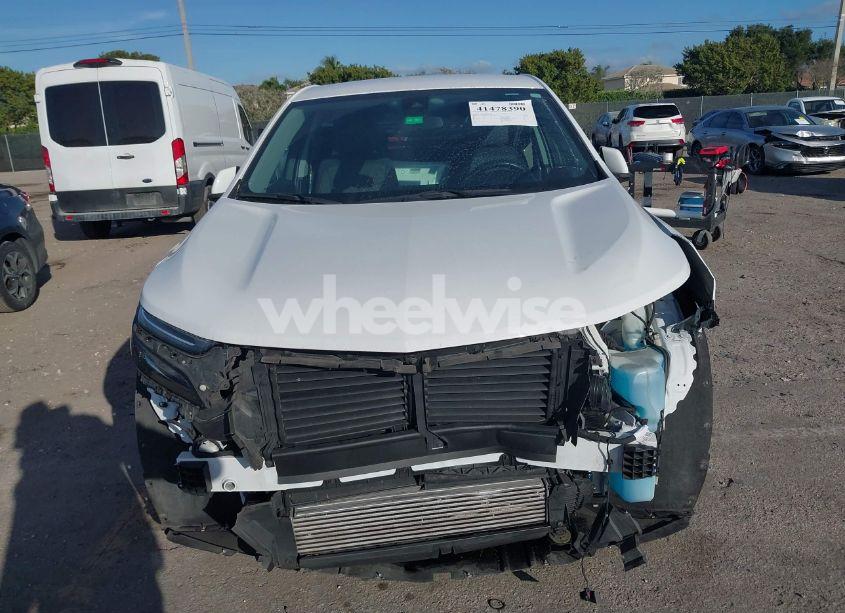 Photo 13 of 2022 Chevrolet Equinox FWD LT (VIN 3GNAXKEV3NL211341)