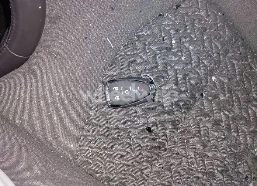 Photo 11 of 2022 Chevrolet Equinox FWD LT (VIN 3GNAXKEV3NL290834)