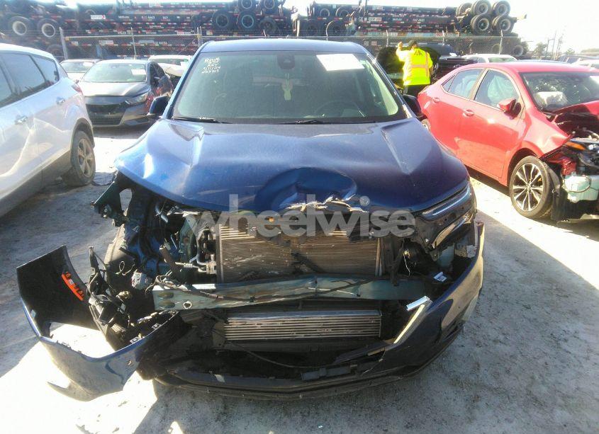 Photo 12 of 2022 Chevrolet Equinox FWD LT (VIN 3GNAXKEV3NS204458)