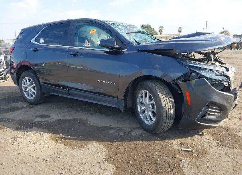 Photo 13 of 2022 Chevrolet Equinox FWD LT (VIN 3GNAXKEV3NS231563)