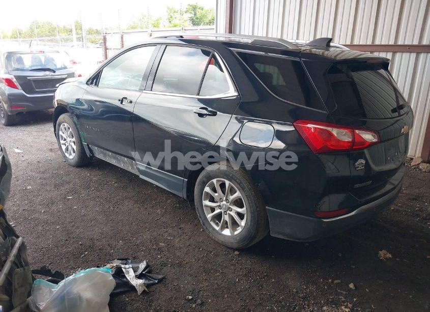 Photo 3 of 2019 Chevrolet Equinox LT (VIN 3GNAXKEV4KL285458)
