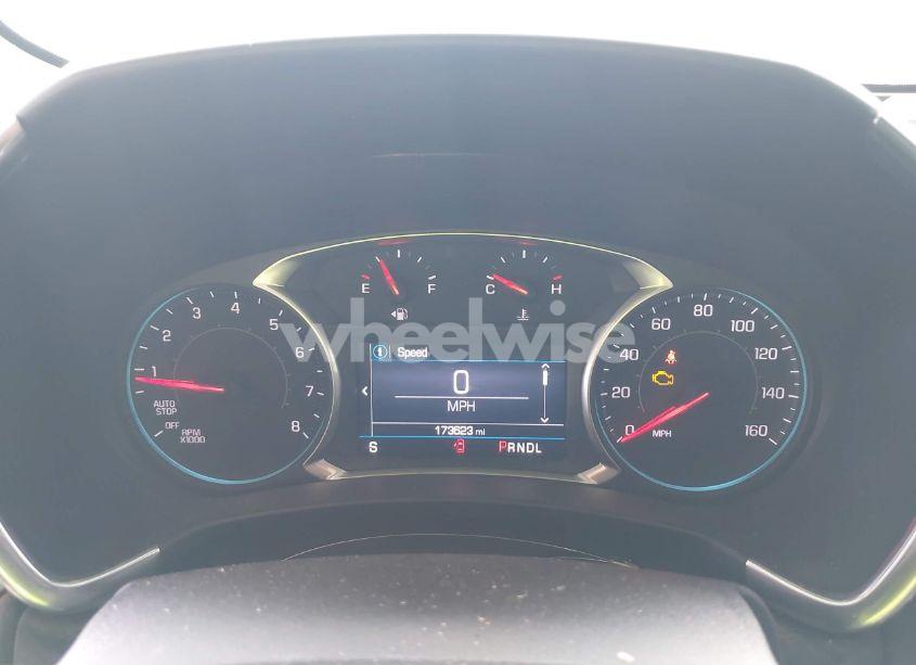 Photo 7 of 2019 Chevrolet Equinox LT (VIN 3GNAXKEV4KL285458)