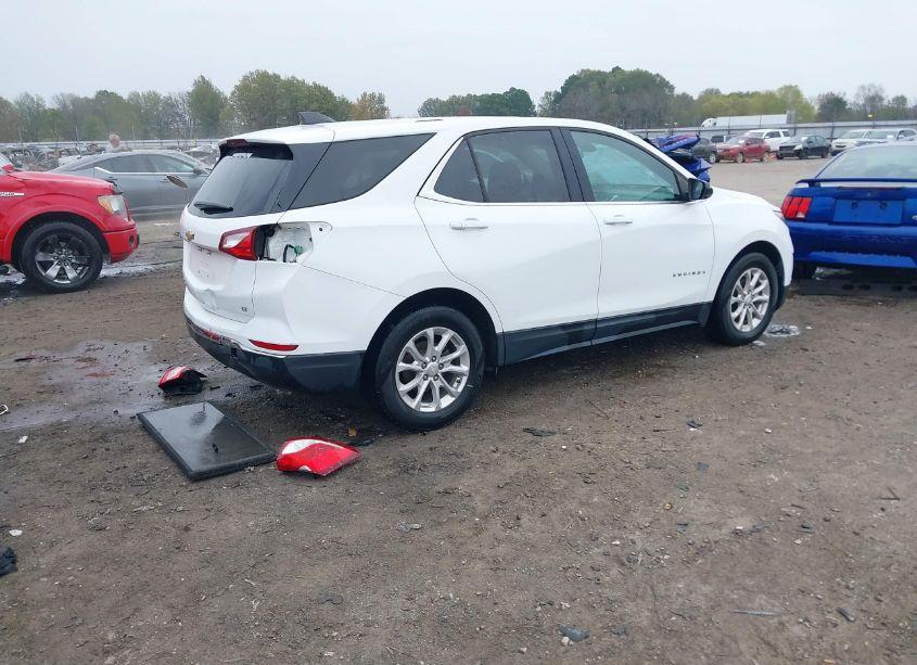 Photo 4 of 2019 Chevrolet Equinox LT (VIN 3GNAXKEV4KS516171)