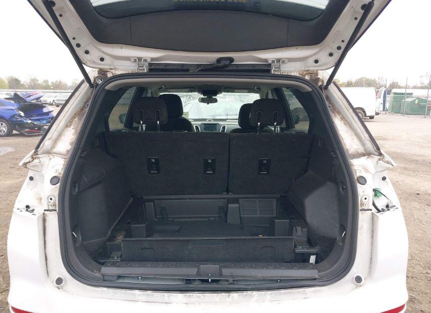 Photo 8 of 2019 Chevrolet Equinox LT (VIN 3GNAXKEV4KS516171)