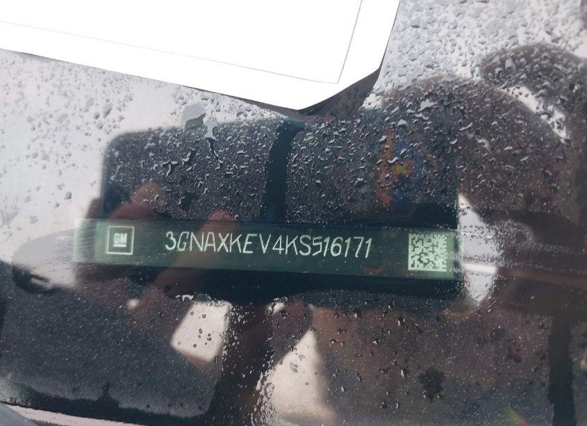 Photo 9 of 2019 Chevrolet Equinox LT (VIN 3GNAXKEV4KS516171)