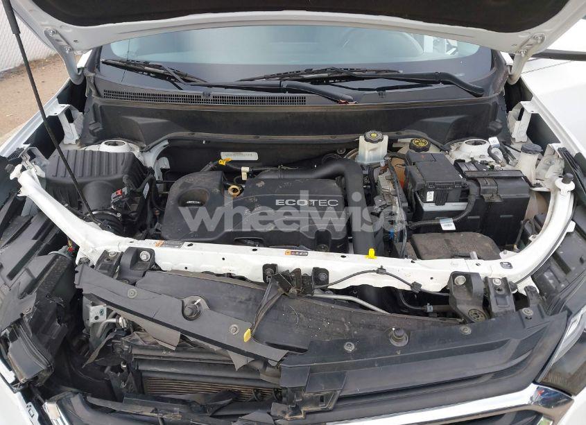 Photo 10 of 2019 Chevrolet Equinox LT (VIN 3GNAXKEV4KS517076)