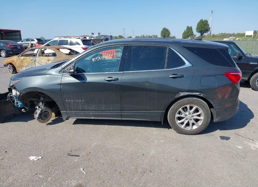Photo 14 of 2019 Chevrolet Equinox LT (VIN 3GNAXKEV4KS562146)