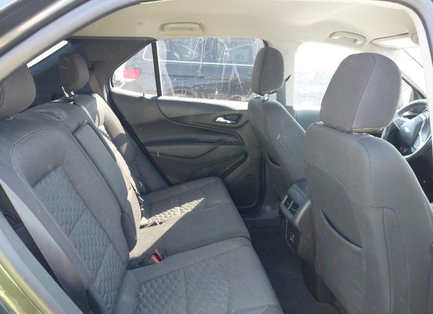 Photo 8 of 2019 Chevrolet Equinox LT (VIN 3GNAXKEV4KS562146)