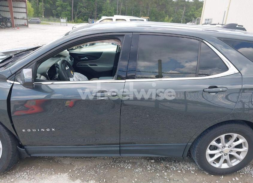 Photo 14 of 2019 Chevrolet Equinox LT (VIN 3GNAXKEV4KS581005)