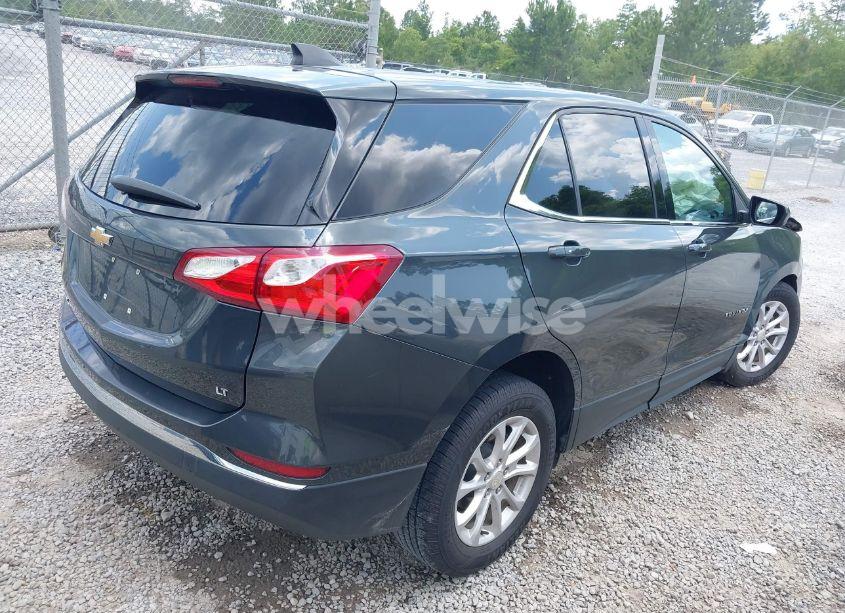 Photo 4 of 2019 Chevrolet Equinox LT (VIN 3GNAXKEV4KS581005)
